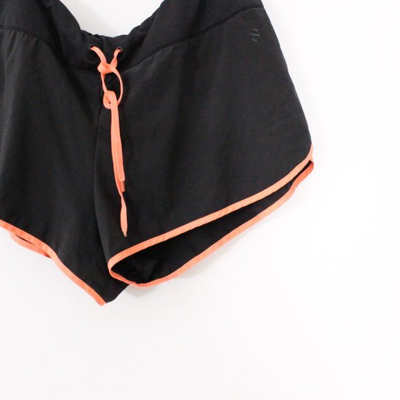 *H&M Black Athletic Elastic Waist Contrast Track Shorts - Picture 2 of 4